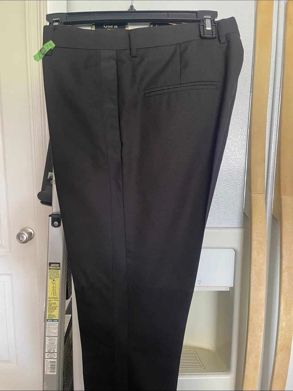H&M sleek black